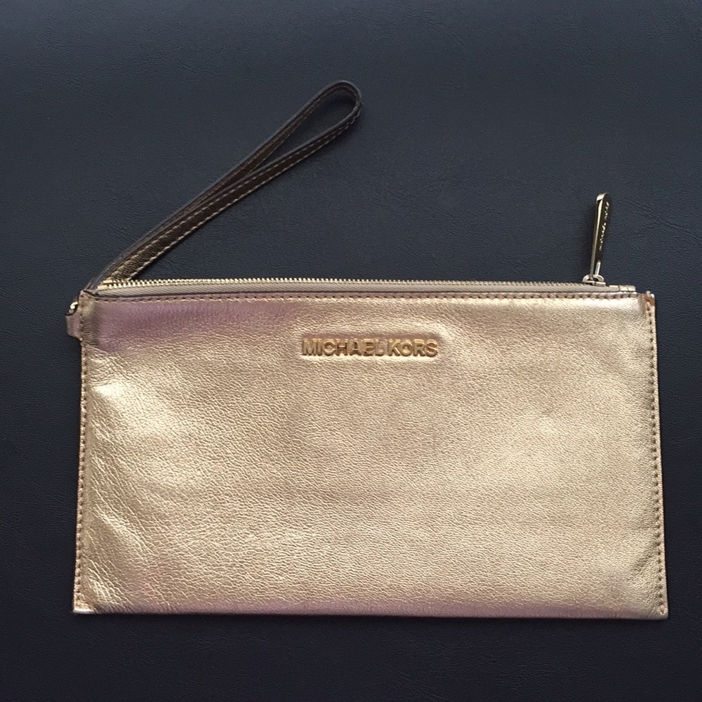 Michael Kors wristlet